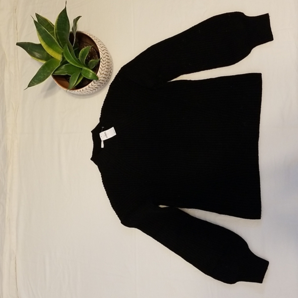 NWT black GAP sweater with bell sleeves and mock neck, size small